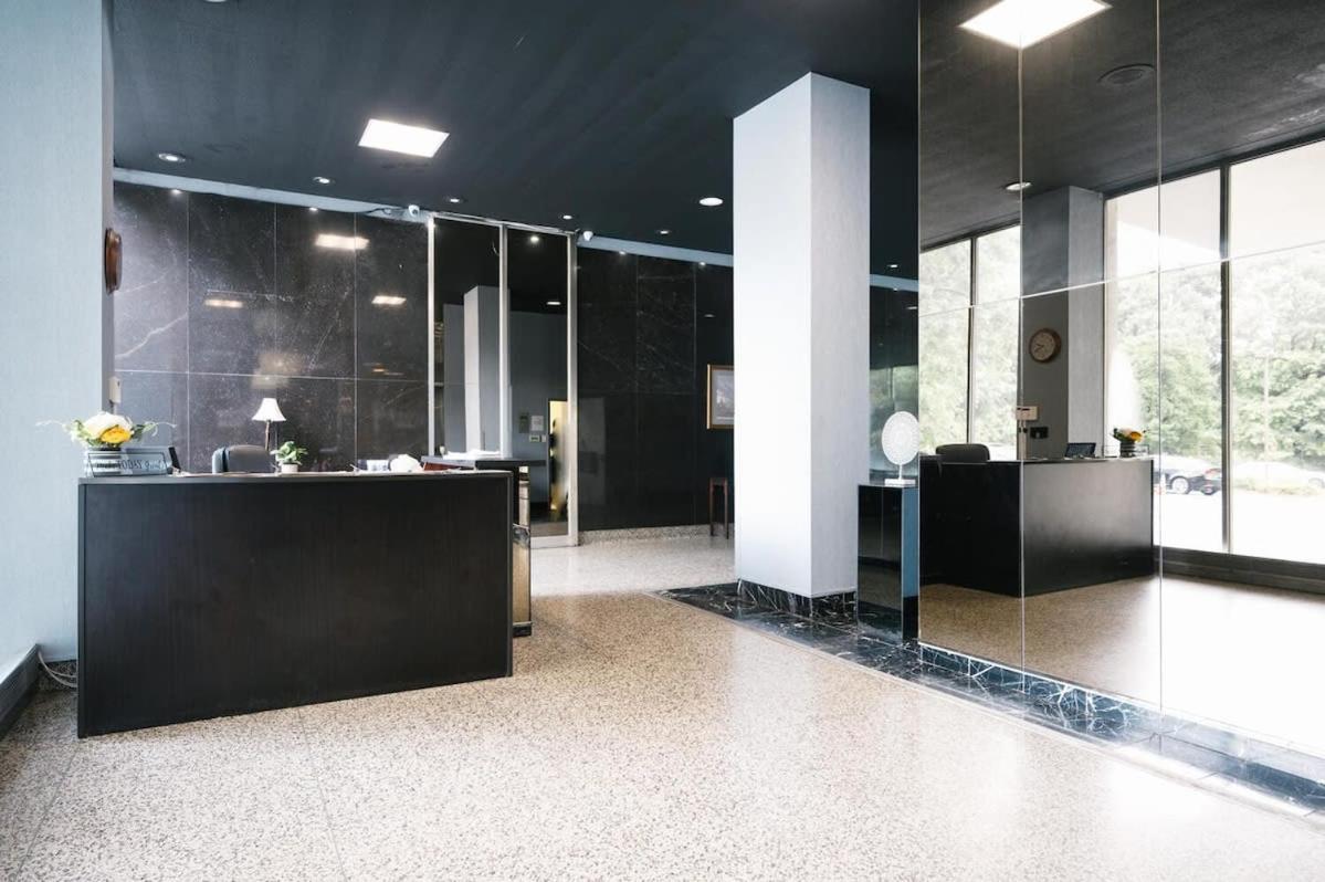 Downtown Atl Condo Onsite Parking King Bed & Bonus Room Lm1901 Atlanta Exterior photo